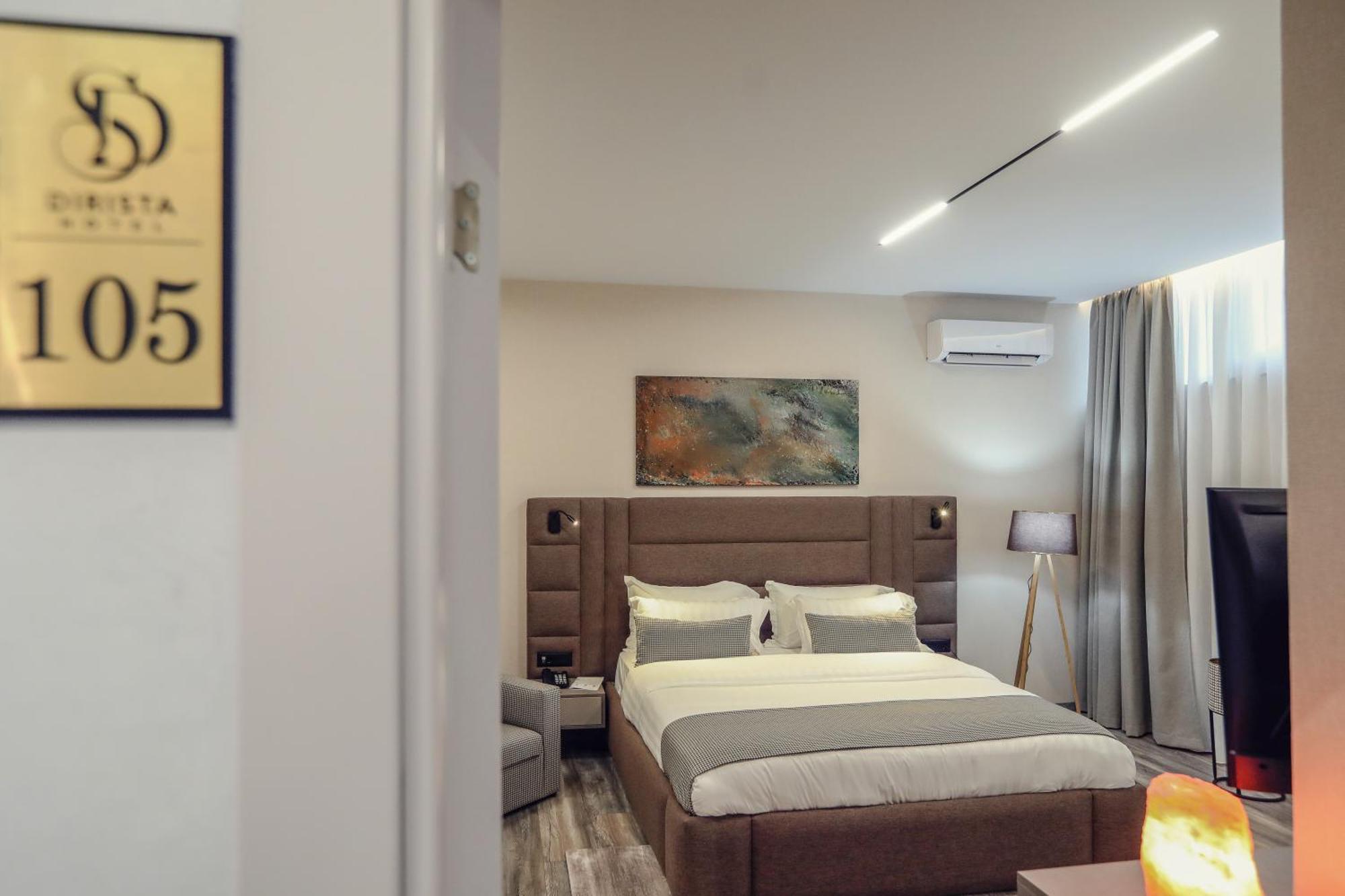 Hotel Dirista Szkodra Zewnętrze zdjęcie