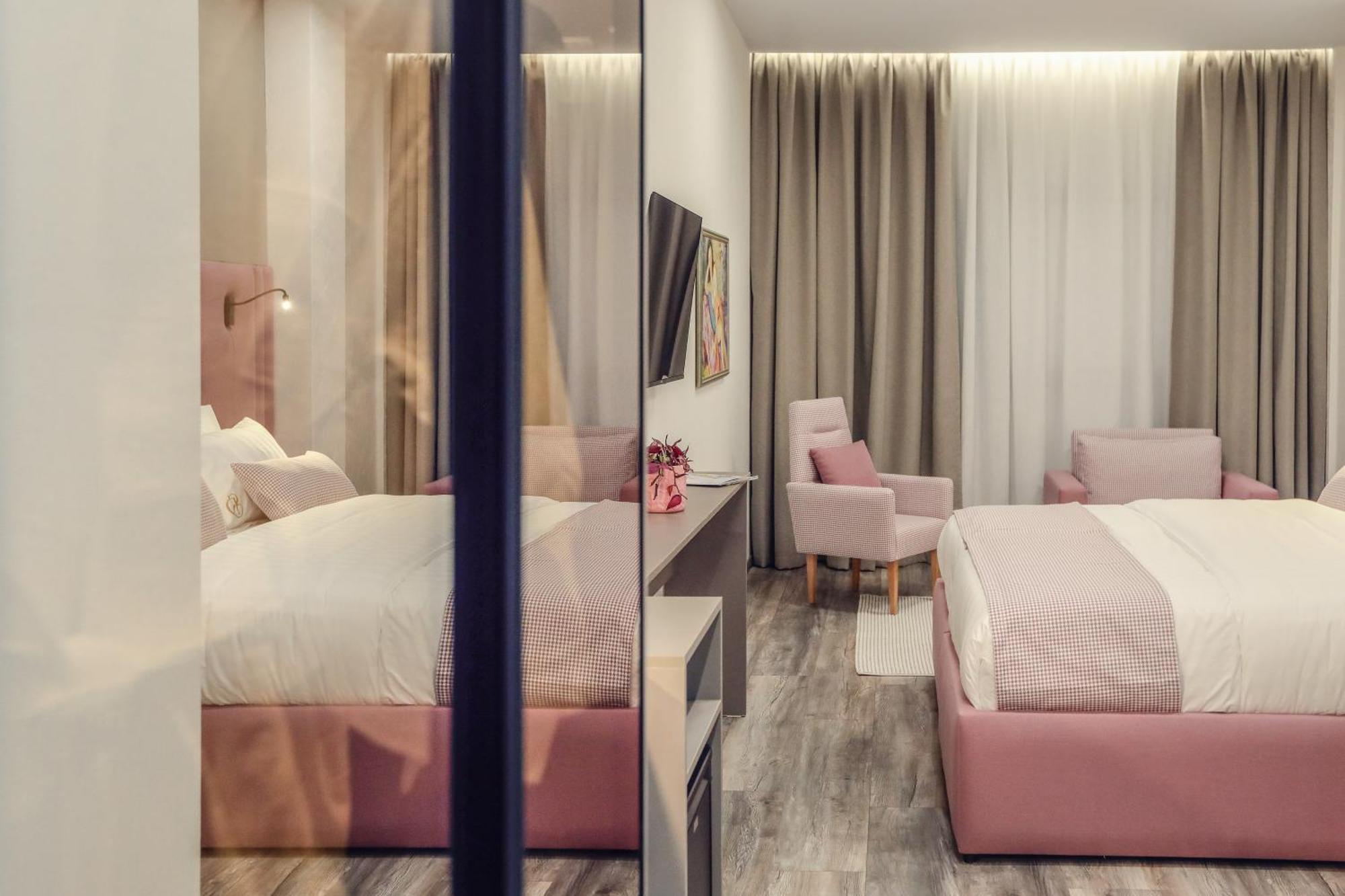 Hotel Dirista Szkodra Zewnętrze zdjęcie