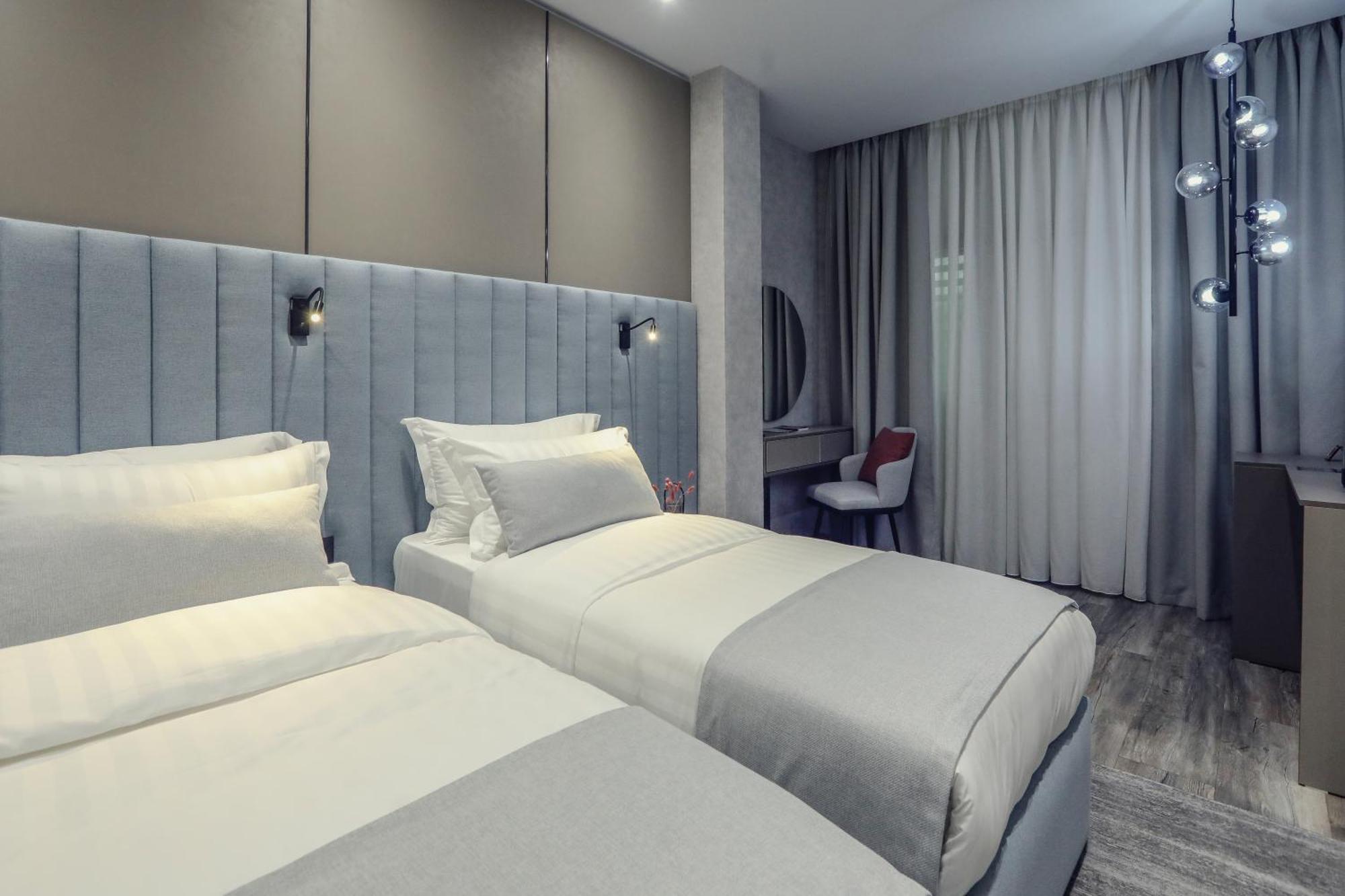 Hotel Dirista Szkodra Zewnętrze zdjęcie